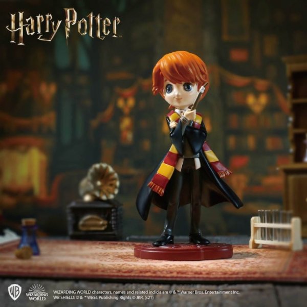 Harry Potter Ron Weasley Waterball Figurine Potion Globe